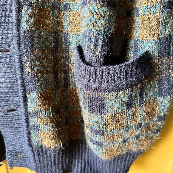 TOP KNIT ALPACA SWEATER SIZE LARGE - Picture 5 of 7